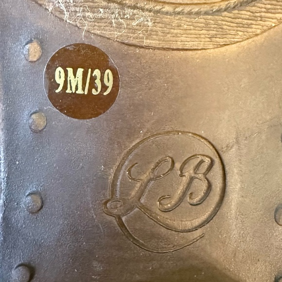 Lucky Brand Baley Perforated Suede Ankle Booties Women’s Size 9 - Picture 8 of 8